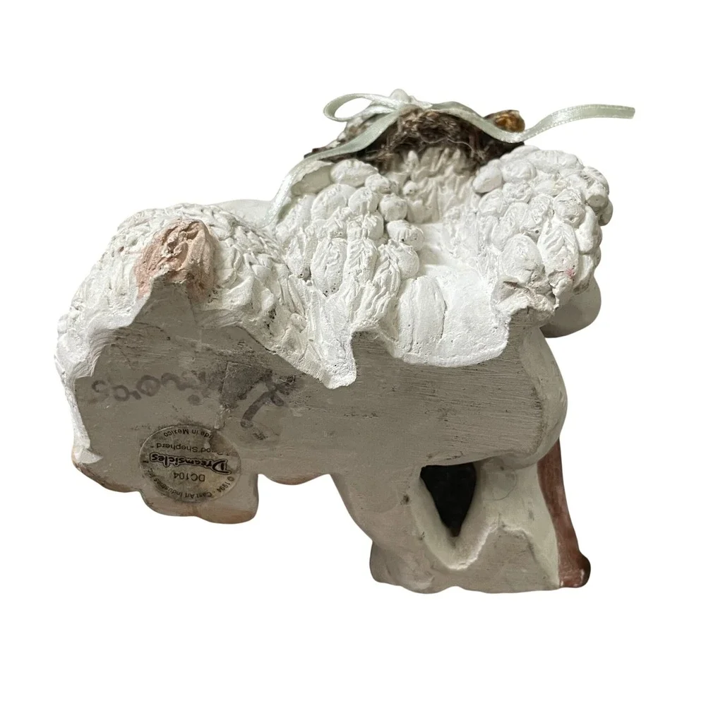 Vintage Little Shepherd Angel Figurine with‎ Lamb Resin Christmas Decor 1996